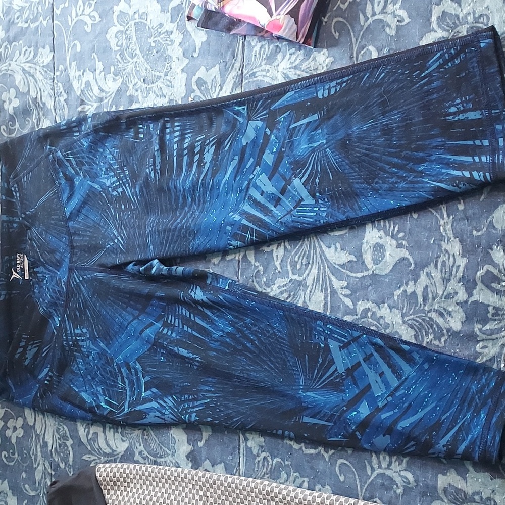 Colorful Patterned Leggings Set - Picture 5 of 16